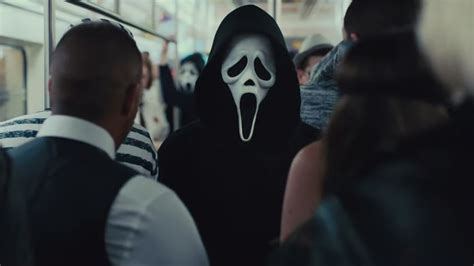 Scream 6 Teaser Trailer Sees Ghostface Terrorise Jenna Ortega In New York City Glamour Uk