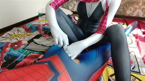 Gwen Stacy Footjob For Spiderman Redtube