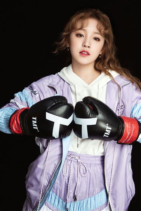 HOT IDOL Weibo Update YUQI G I DLE Boxing Girl Kpop Girls G I Dle