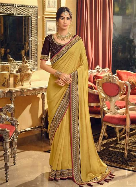 Top 10 Trending Designer Sarees To Standout On This Marriage Season