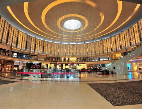 Mall of the Emirates Dubai - Vexcolt EN