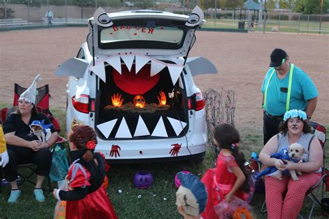 See more ideas about trunk or treat, treats, trunks. Wildomar Rap: October 2016