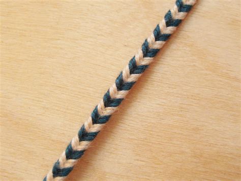 How To Fishtail Braid String Vlrengbr