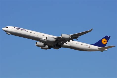 Lufthansa Airbus A340 642 D Aiha Nürnberg 14139 Lufthans Flickr