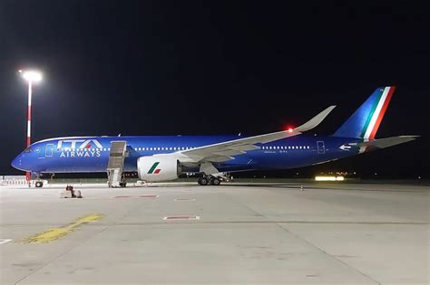 Ita Airways Takes Delivery Of Its First A350 900 Air Data News