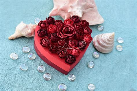 There are so many homemade valentines day gift ideas that everyone can make for their someone special. Ayani art: DIY Valentine's Day Gift Ideas with Paper Roses ...