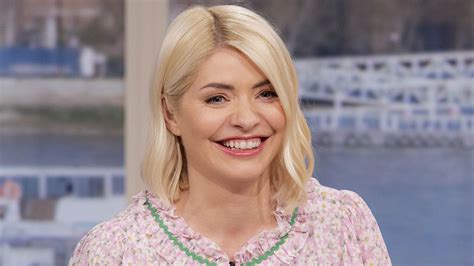 holly willoughby s daring thigh split skirt has the boldest print hello