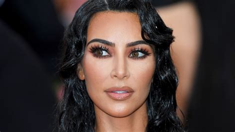Kim Kardashian West Has A New Bob Haircut Thats Light Airy And