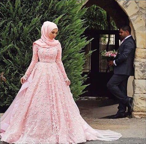 Lange, kurze, zweiteilige, ballkleider, high low, plus size und mehr style kleider hier. #aussehen #Eine #Hochzeitskleid #Ideen #muslimisch in 2020 ...