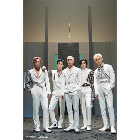 Identité sur les réseaux sociaux 디스패치 인스타그램 no Instagram: "HD포토 다크 카리스마 #뉴이스트 #nuest#HD포토 ...