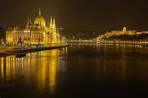 Man Made Hungarian Parliament Building 4k Ultra Hd Wallpaper