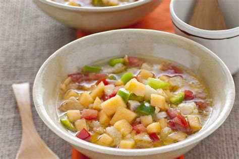 La zuppa di verdure è un piatto con numerosi vantaggi: La zuppa di verdure fredda per l'estate | Romagna a Tavola ...
