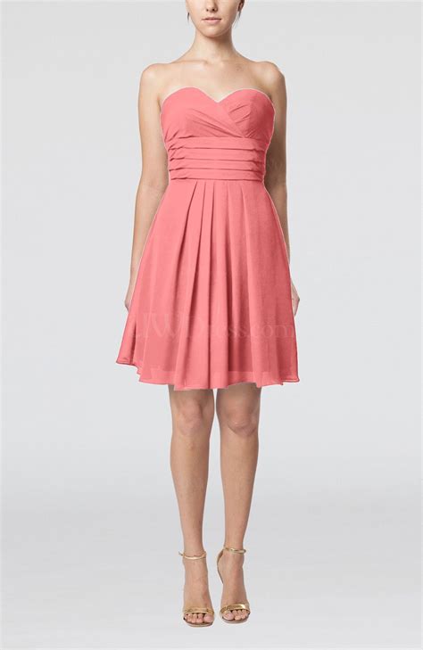 Shell Pink Simple Sleeveless Zip Up Chiffon Pleated Graduation Dresses