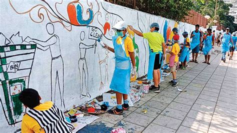 Students Paint Murals To Promote Green Living In Mazgaon
