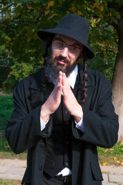 320 Hasidic Jew Hair Stock Photos Pictures And Royalty Free Images Istock