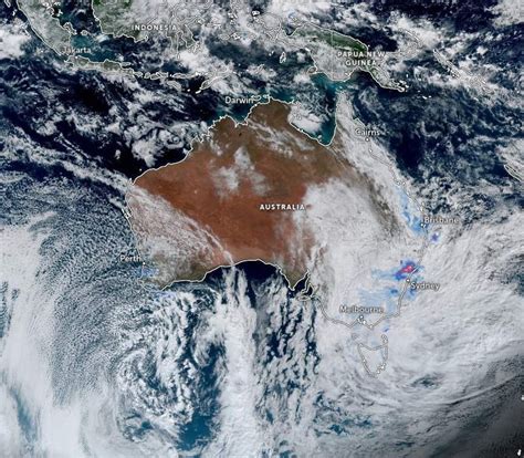 Record Breaking Rains And Icy Blasts Hit Queensland And Southeast