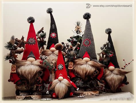 Christmas Gnomes - Very Merry Christmas ! :) | Christmas gnome, Christmas crafts, Christmas ...