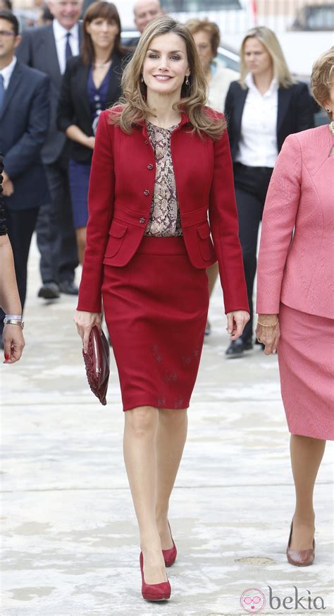 La Reina Letizia En Su Primer Viaje Oficial A Portugal En Solitario