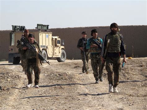 In afghanistan haben die radikalislamischen taliban nach schweren kämpfen die afghanistan: Afghanistan zwischen Taliban und IS - "Sichere Gebiete" im ...