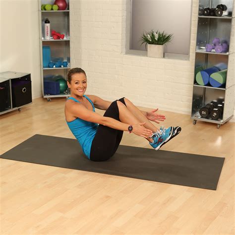 One Minute Fitness Challenge For Abs Atomic Crunch Popsugar Fitness