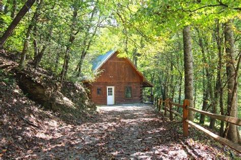 The owners of some of the nc log cabins and vacation homes we represent have agreed to allow pets to be guest at their cabins. Cabin Rentals near Bryson City, NC Pet-friendly Cabins ...