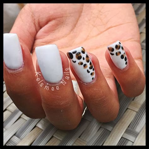 Gelish Seekwhite White Nails With Leopard Design Leopard Nails
