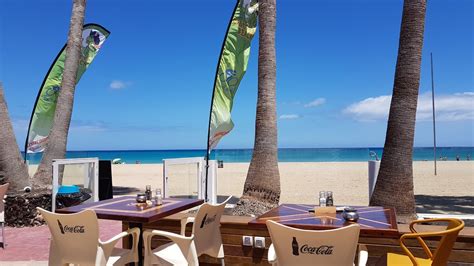 Caretta Beach Bar In Costa Calma Essen Und Trinken Das