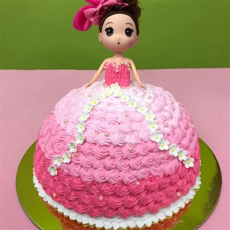 Doll princess cakes based on frozen theme 6. Princess Doll Cake Singapore | Delight your princess