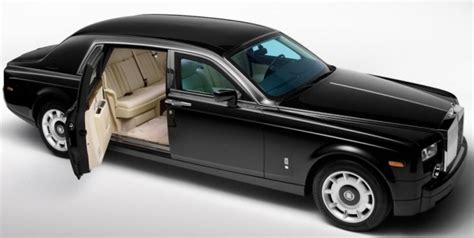 The bad the infotainment system is overwrought and complicated. The Upcoming Rolls Royce SUV Will Have Suicide Doors ...