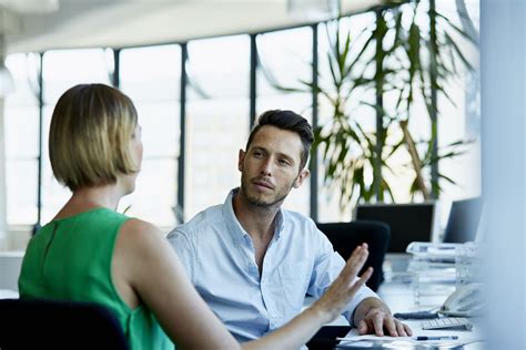 When it comes to your boss, try and keep things simple — you have plenty of other people to buy for! How to Tell Your Boss You're Quitting Your Job