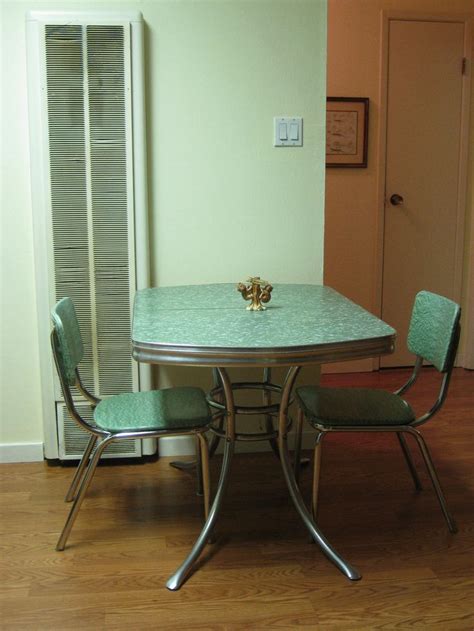 Yellow S Kitchen Table Check Out Endless Selections Of Retro Furniture S Retro
