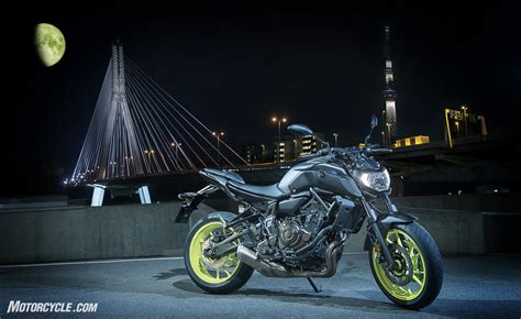 First Look: 2018 Yamaha MT-07