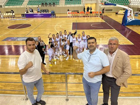 Turgutlu Belediyesi Kadın Basketbol Takımından Muhteşem Başlangıç 75