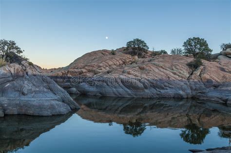 Willow Lake Moonrise Reflection Landscape Stock Image Image Of Nature
