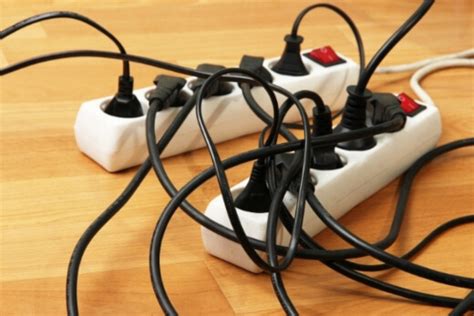 Dangers Of Overloaded Outlets Oleada Electrical