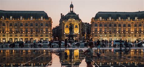 Bordeaux is a port city on the garonne river in the gironde department in southwestern france. ECV Bordeaux - Ecole de Design, Animation, Game et Digital ...