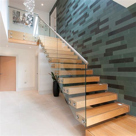 China Contemporary Floating Staircase With Wood Tread Invisible