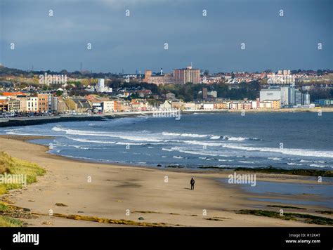 Kirkcaldy Esplanade Hi Res Stock Photography And Images Alamy