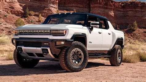 2022 Gmc Hummer Electric Pickup First Look An Off Road Icon Reborn