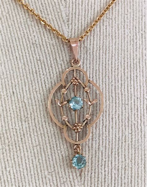 Stunning Antique Edwardian Ct Gold Inch Aquamarine Lavalier Necklace