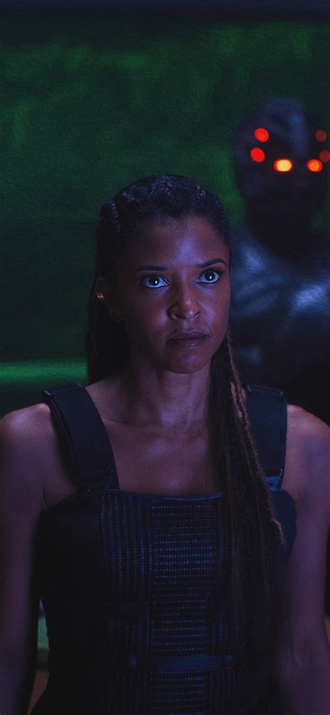 1125x2436 Resolution Renee Elise Goldsberry In Altered Carbon Iphone Xs