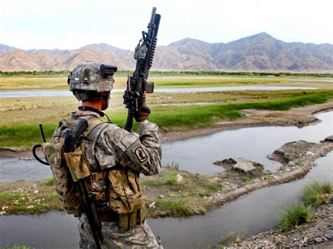 Wegen des rasanten vorstoßes der taliban will die nato am freitag über das weitere vorgehen beraten. Nato: Mehrere Länder wollen ihre Truppen in Afghanistan ...