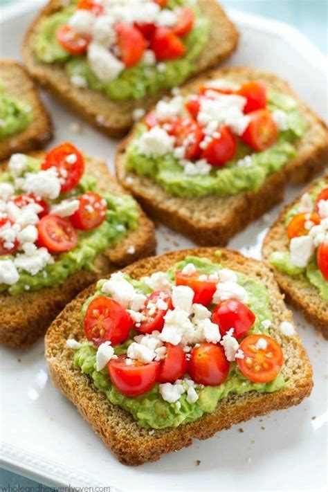 21 köstliche Arten wie Du Avocados zum Frühstück essen kannst