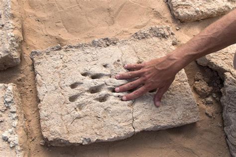 Mysterious 3 000 Year Old Fingerprints Found At Ancient Site