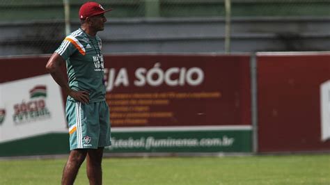 Cristóvão Confirma A Escalação Com Marlone E Guilherme Santos Esportes Estadão