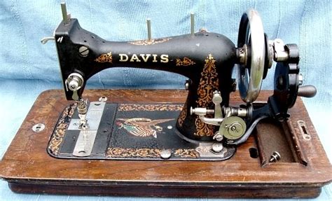 Davis Sewing Machine Company Sewing Machine Antique Sewing Machines