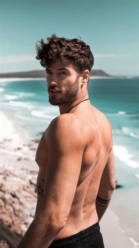 Kevin Lütolf🇨🇭malemodel Kevinlutolf • Fotos E Vídeos Do Instagram Surfer Dude Bearded Men