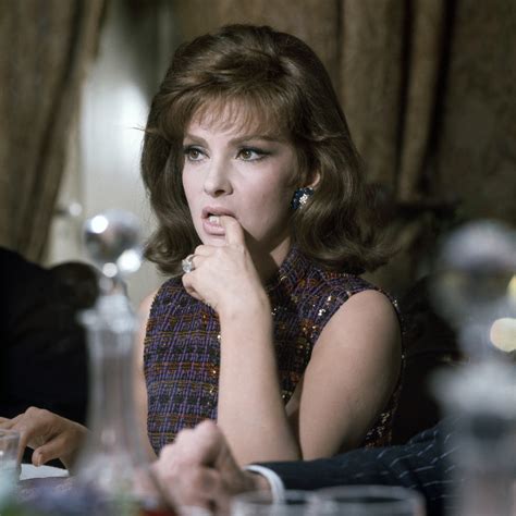 Gina Lollobrigida Simbolo Di Bellezza E Sex Appeal Contro Gli Scandali Continua A Combattere