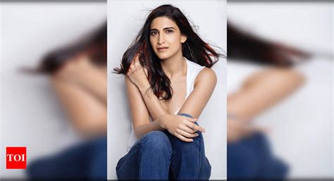 In Showbiz Even Outsiders Dont Help Outsiders Once They Become Insiders Aahana Kumra Hindi