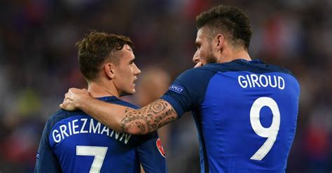 The best gifs are on giphy. Griezmann's straight man earns plaudits too - Football365